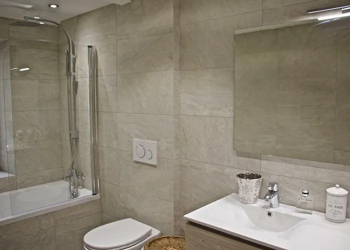 Duplex Fontaine - Duplex Coeur Vieil Old Marche Provencal Antibes