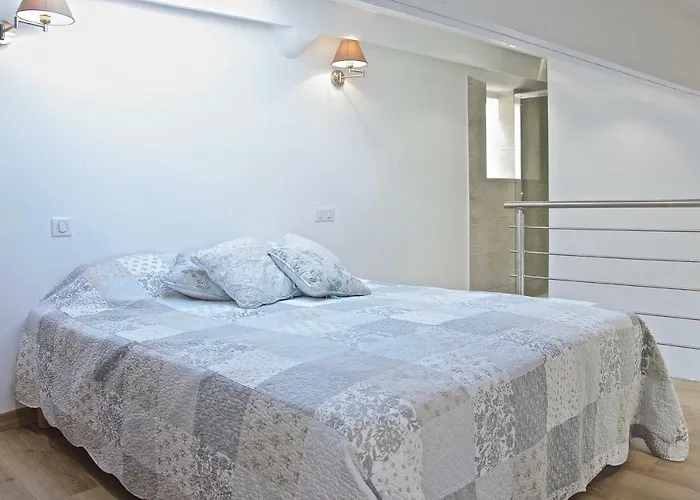 Apartman Duplex Fontaine - Duplex Coeur Vieil Old Marche Provencal Antibes